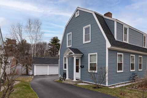 40 Concord Way, Portsmouth, NH 03801
