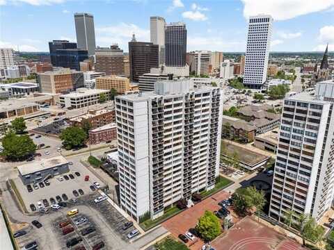 450 W 7th Street, Tulsa, OK 74119