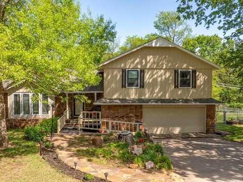 900 Briarwood Drive, Bartlesville, OK 74006