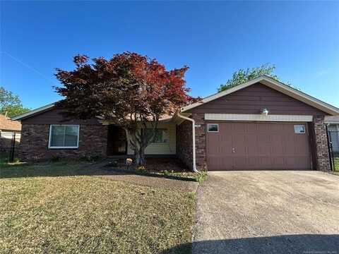 522 E Newton Place, Tulsa, OK 74106