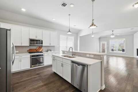 1405 Tanglewood Trail, Northlake, TX 76226