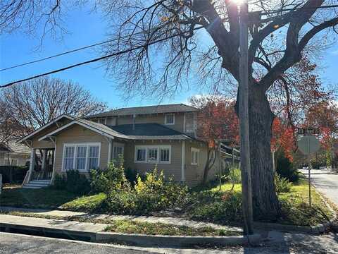 405 Heard Street, McKinney, TX 75069