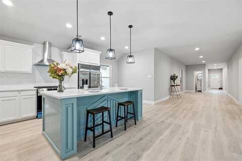 2833 W Biddison Street, Fort Worth, TX 76109