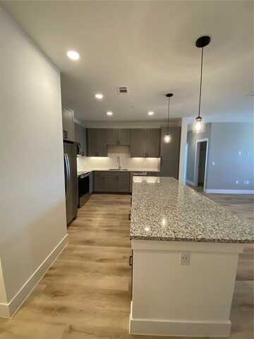 7201 W Stacy Road, McKinney, TX 75070