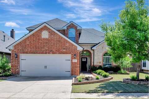 5940 Tuleys Creek Drive, Fort Worth, TX 76137
