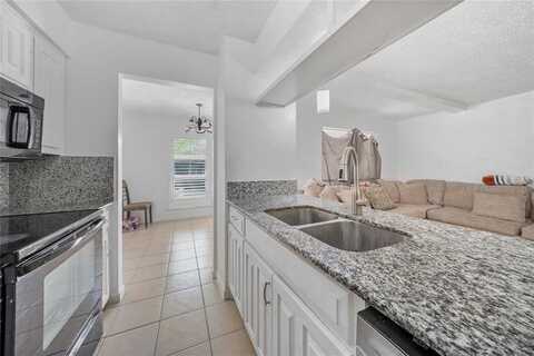 406 Arborview Drive, Garland, TX 75043