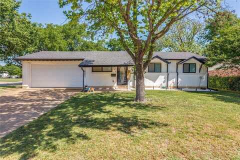 4501 Gary Drive, Haltom City, TX 76117