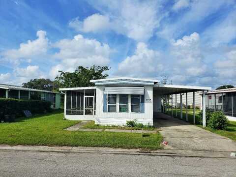 2818 Silver Spur Lane, Orlando, FL 32822