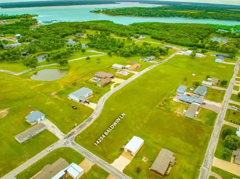 14254 Baldwin Ln, Kingston, OK 73439