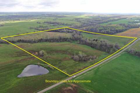 NW 128th St, Modena, MO 64679