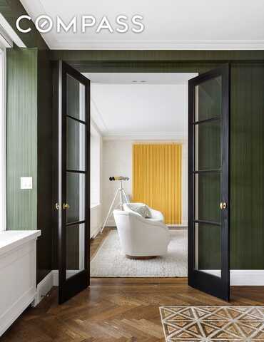 10 Gracie Square, New York, NY 10028