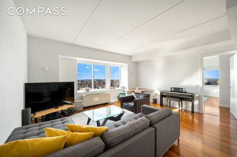87 Smith Street, Brooklyn, NY 11201