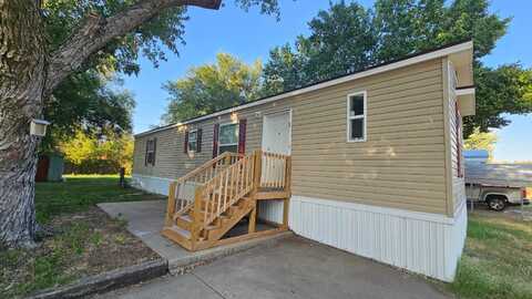 2224 E Lockwood, Wichita, KS 67216
