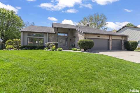 2504 COUNTRY CLUB Drive, Springfield, IL 62704