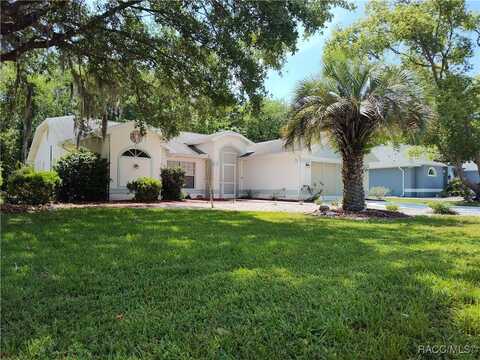 15 Mangrove Court S, Homosassa, FL 34446