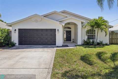 6254 Lucerne St, Jupiter, FL 33458