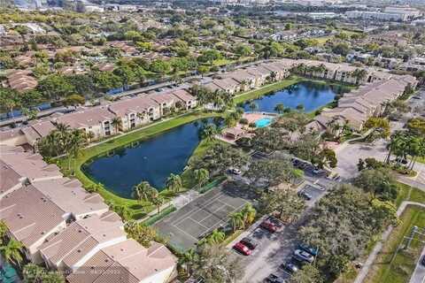 2640 S University Dr, Davie, FL 33328