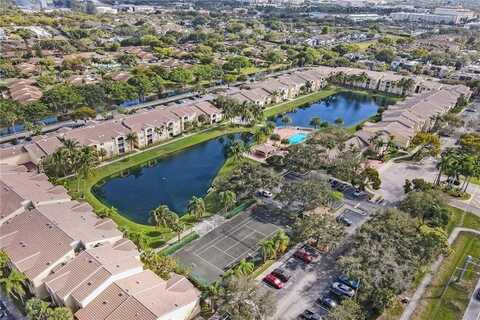 2640 S University Dr, Davie, FL 33328