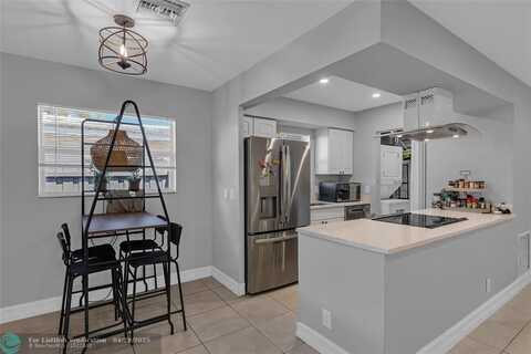 1006 NE 18th St, Fort Lauderdale, FL 33305