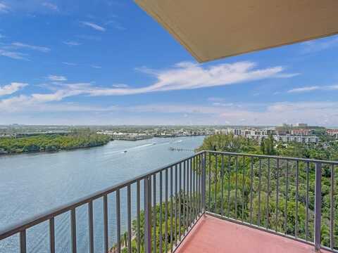 2121 N Ocean Blvd, Boca Raton, FL 33431