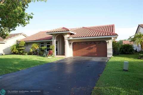 8950 NW 45th CT, Coral Springs, FL 33065