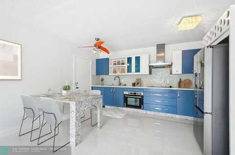 2180 NE 67th St, Fort Lauderdale, FL 33308