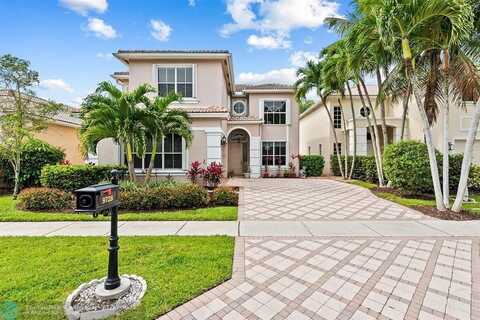 9728 Vineyard Court, Boca Raton, FL 33428