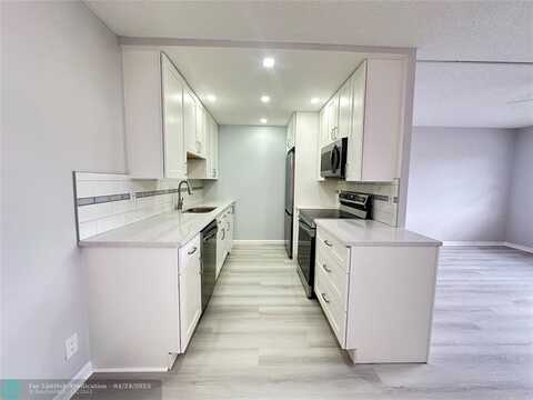 2048 Newport N, Deerfield Beach, FL 33442
