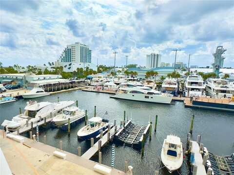 1 Las Olas Circle, Fort Lauderdale, FL 33316