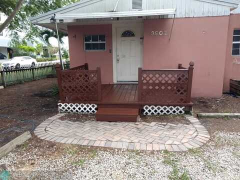 3902 SW 12th Pl, Fort Lauderdale, FL 33312