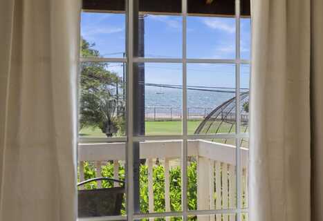 140 UWAPO Rd, Kihei, HI 96753