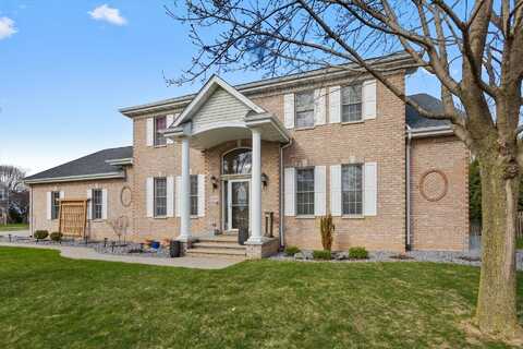 3020 E FALLCREEK Lane, APPLETON, WI 54913