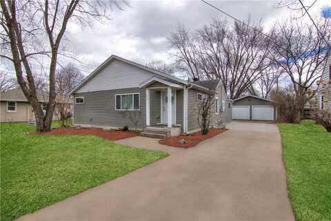 1917 Virginia Lane, Eau Claire, WI 54703