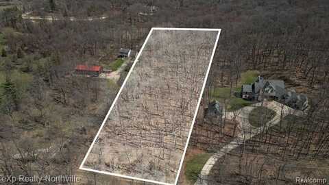 3027(VL) S HILL (VL) Road, Milford, MI 48381