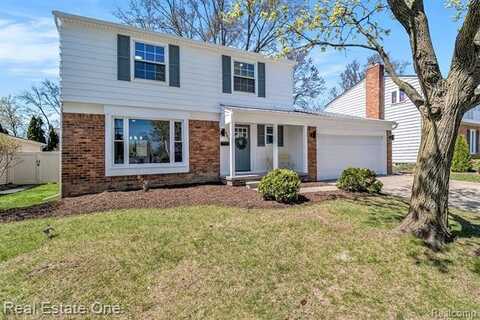 441 N MARIAS Avenue, Clawson, MI 48017