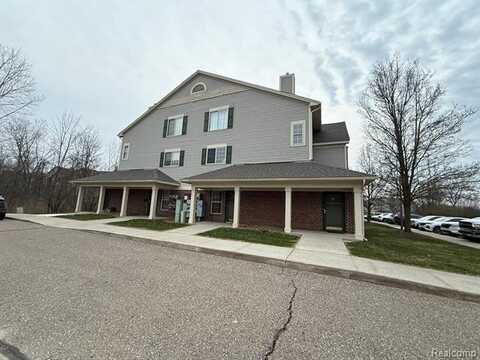 11102 Pinehurst Lane, Grand Blanc, MI 48439