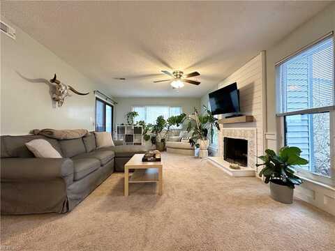3200 Lynnhaven Drive, Virginia Beach, VA 23451