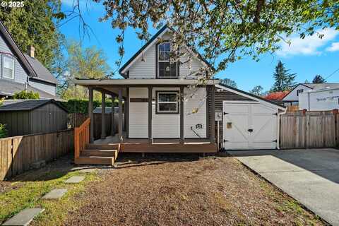 1832 18TH AVE, Forest Grove, OR 97116
