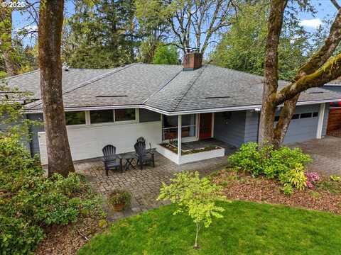 6025 CARMAN DR, Lake Oswego, OR 97035