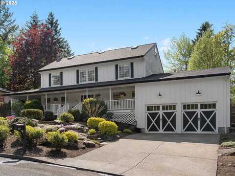 8527 SW 50TH AVE, Portland, OR 97219