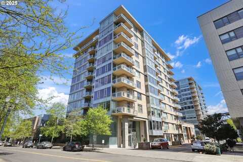 1930 S RIVER DR, Portland, OR 97201