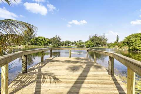 607 Skylake Drive, West Palm Beach, FL 33415