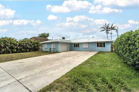 6607 Eastview Drive, Lake Worth, FL 33462