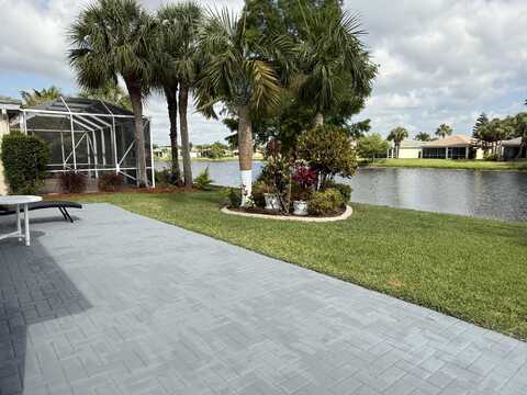 867 SW Rocky Bayou Terrace, Port Saint Lucie, FL 34986