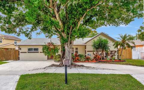 385 SW 31 Avenue, Deerfield Beach, FL 33442