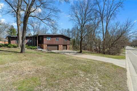 2792 Helen Street N, North Saint Paul, MN 55109