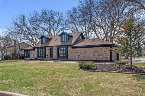 11376 President Drive NE, Blaine, MN 55434