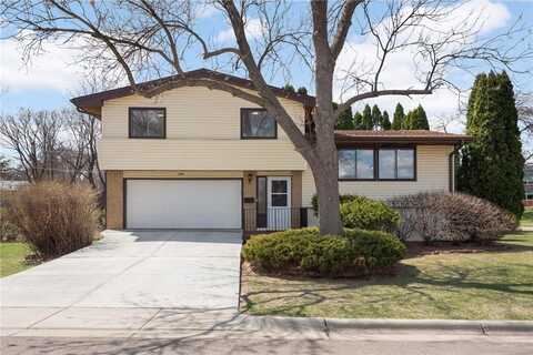 2200 Quebec Drive, Saint Louis Park, MN 55426
