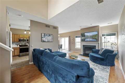 7619 Derby Lane, Shakopee, MN 55379