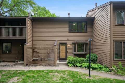 360 W Eagle Lake Drive, Maple Grove, MN 55369